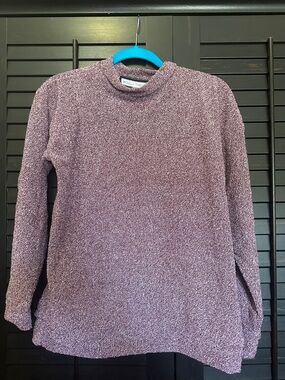 Woolly Threads Women's Scoop Neck Sweater in Heathered Plum